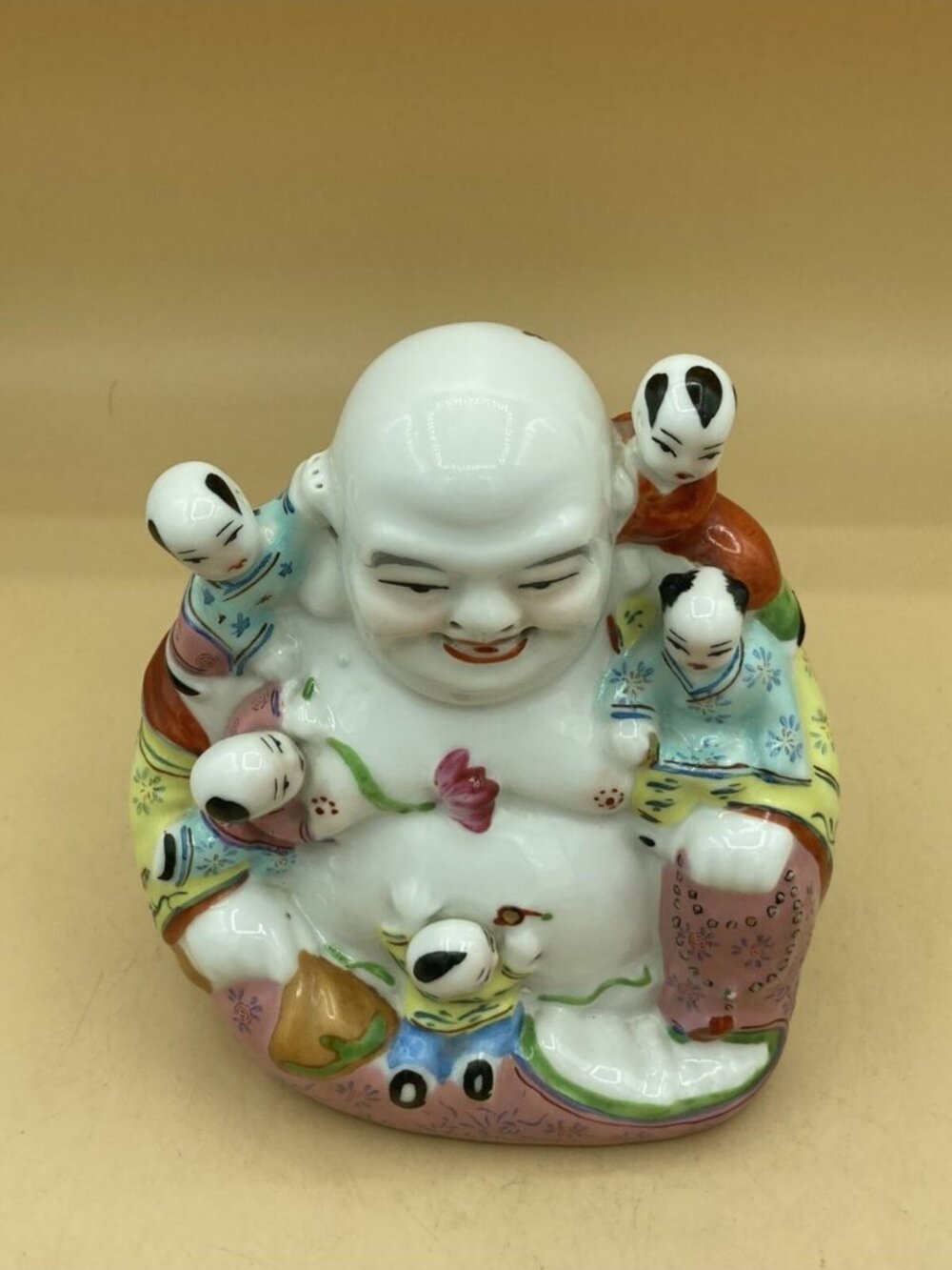Vintage Chinese Porcelain Happy Buddha Statue With 5 Children READ